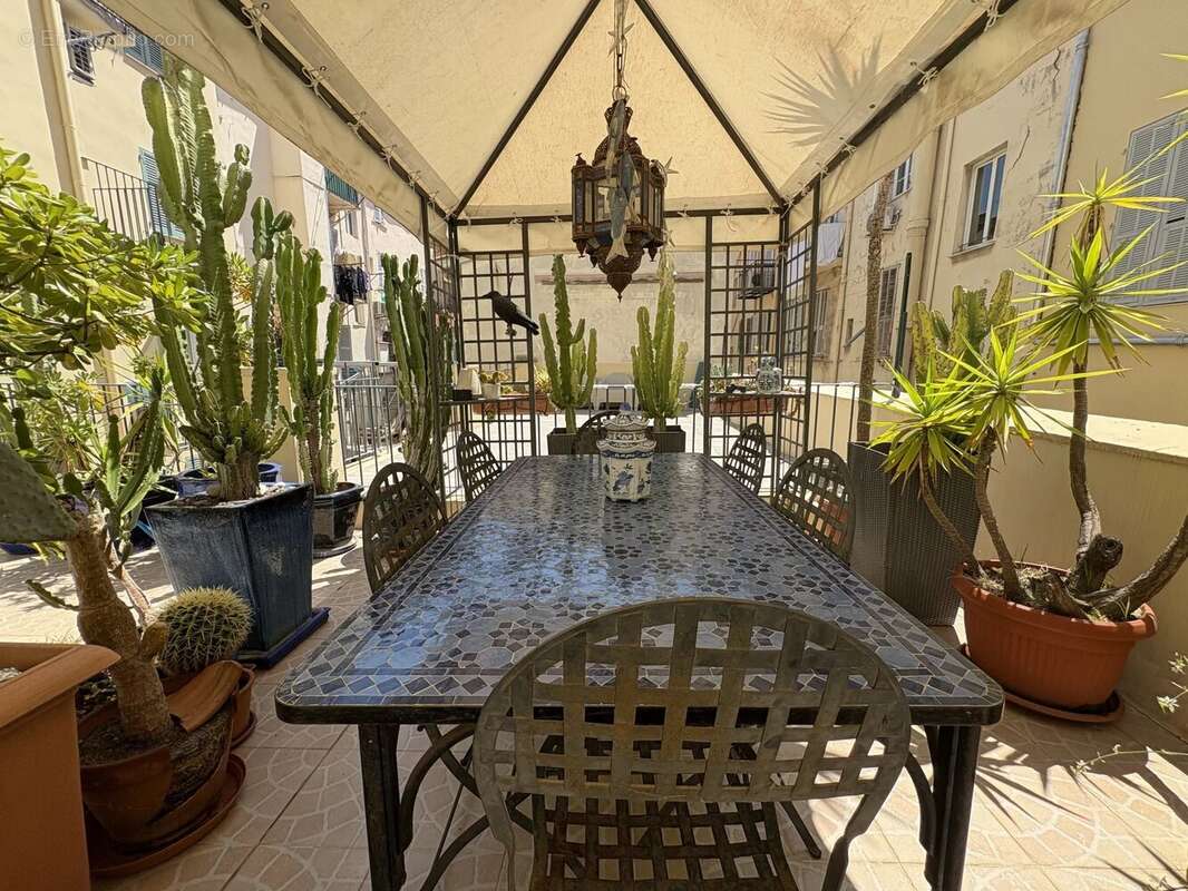 Appartement à NICE