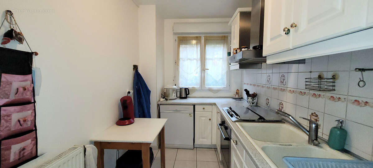 Maison à SERRIS