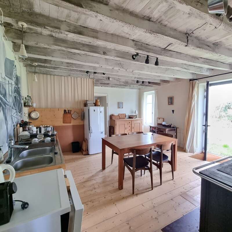 Maison 100 m² à Urciers  - photo 52