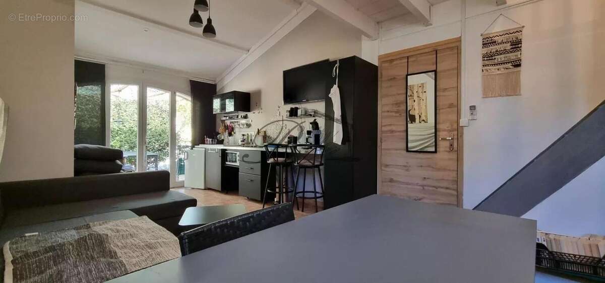 Maison à LA BASTIDONNE