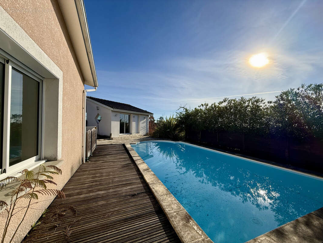 Maison à VILLENEUVE-SUR-LOT