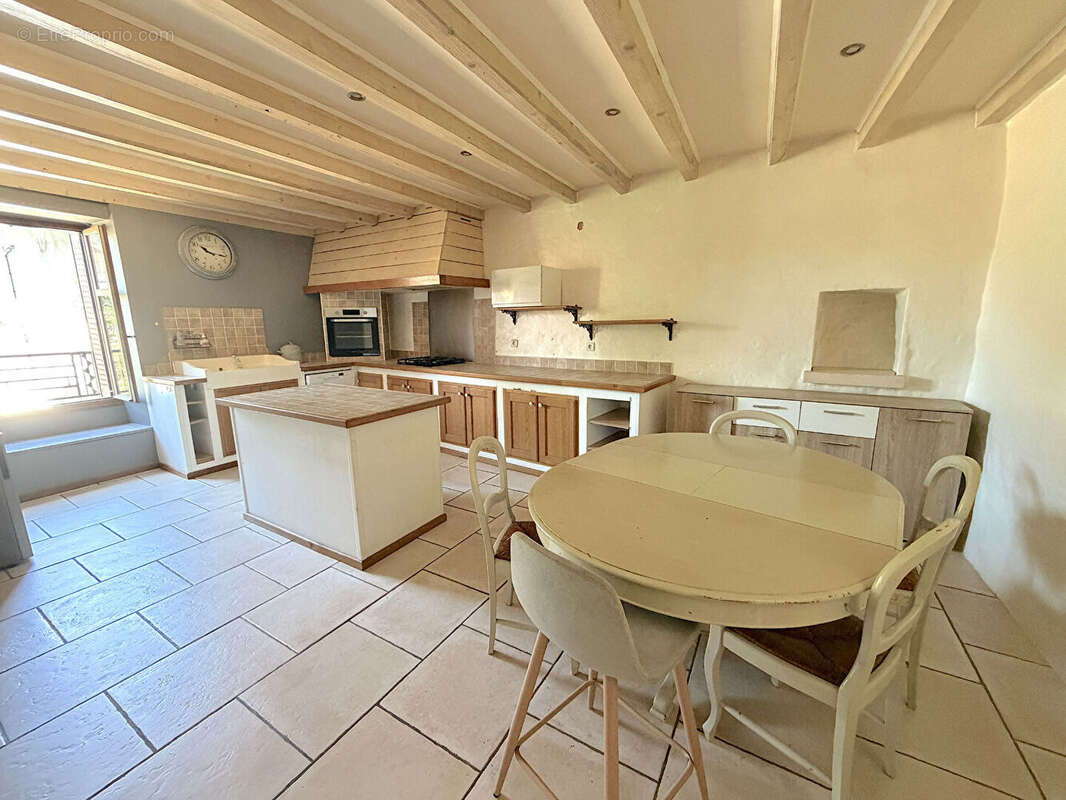 Maison à CORBONOD