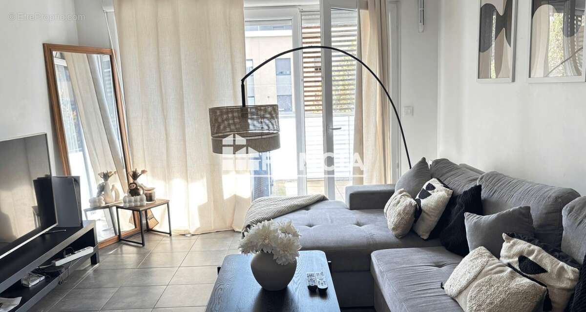 Appartement à CASTELNAU-LE-LEZ