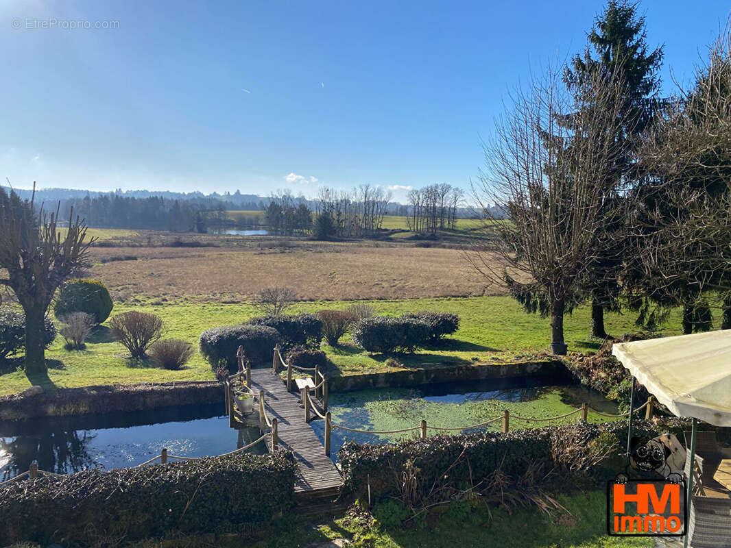 Maison à SAINT-YRIEIX-LA-PERCHE