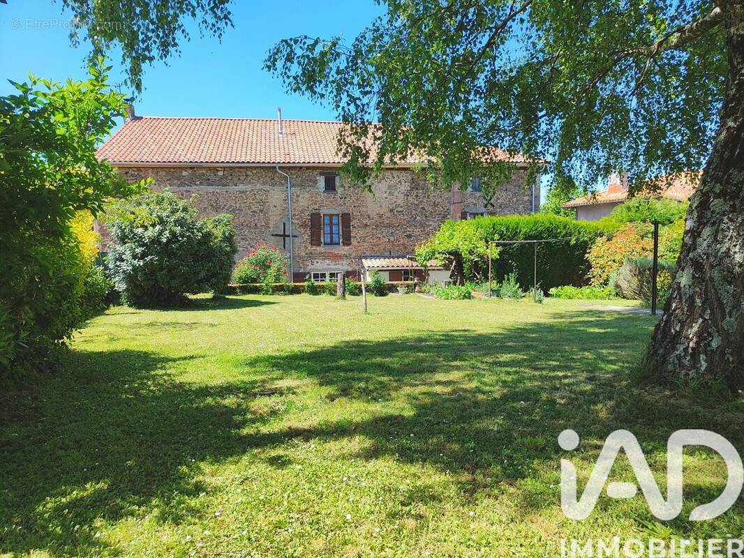Photo 1 - Maison à ROUMAZIERES-LOUBERT