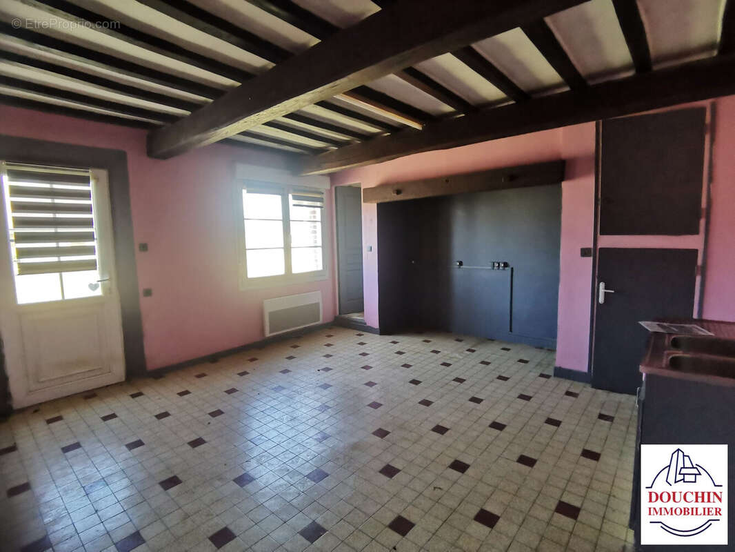 Maison 68 m² à Coulonvillers  - photo 2