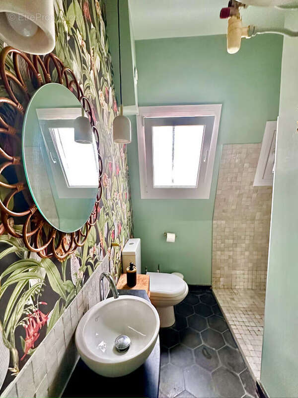 Appartement à PARIS-11E