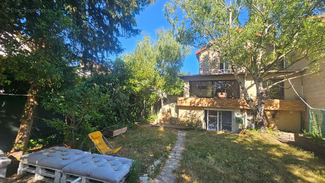 Maison à VILLEMOMBLE