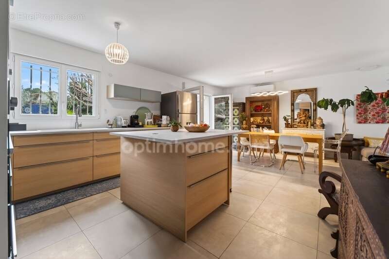 Maussane-les-Alpilles – Élégante maison rénovée, à deux pas du village - photo 8