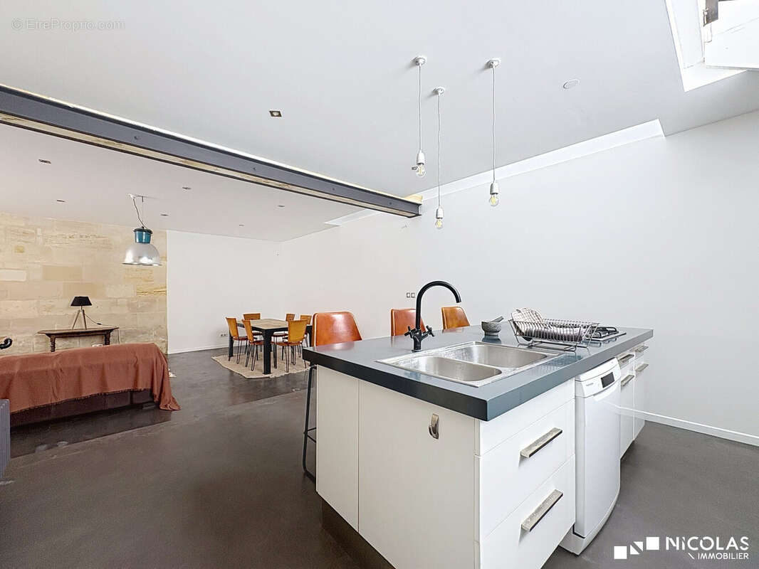 Appartement à BORDEAUX