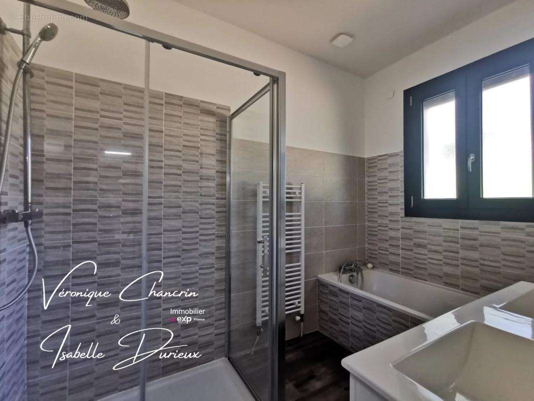 Maison à SAINT-GENIS-LAVAL