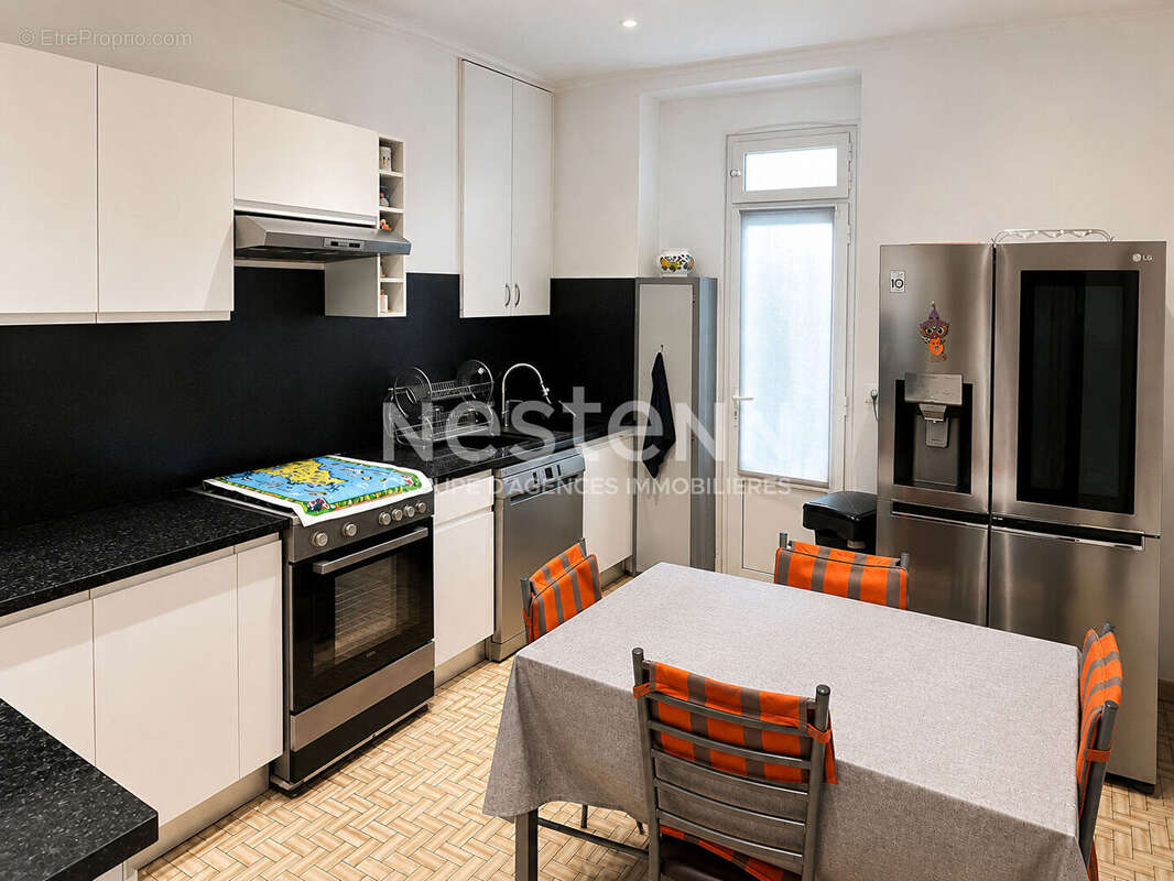 Appartement 4 pièces à vendre à Nice - Emplacement d'exception- Rue Bonaparte. - photo 5