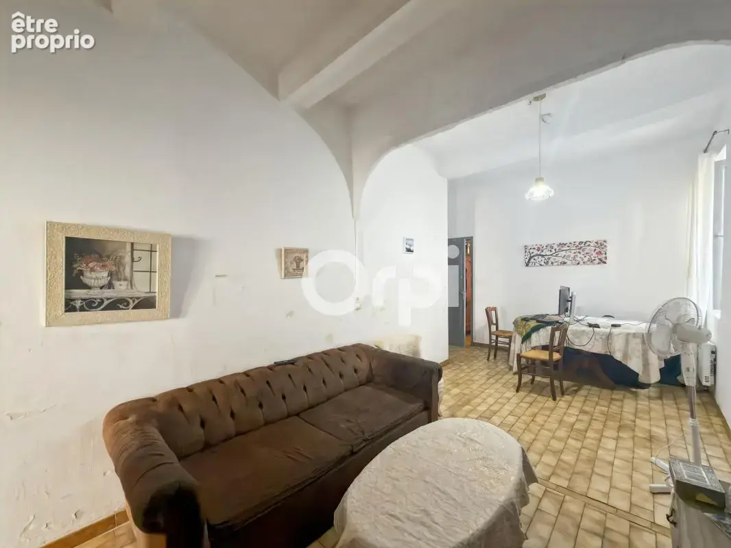 ** La Ciotat centre-ville - Appartement 3 pièces 58 m2 ** - photo 2