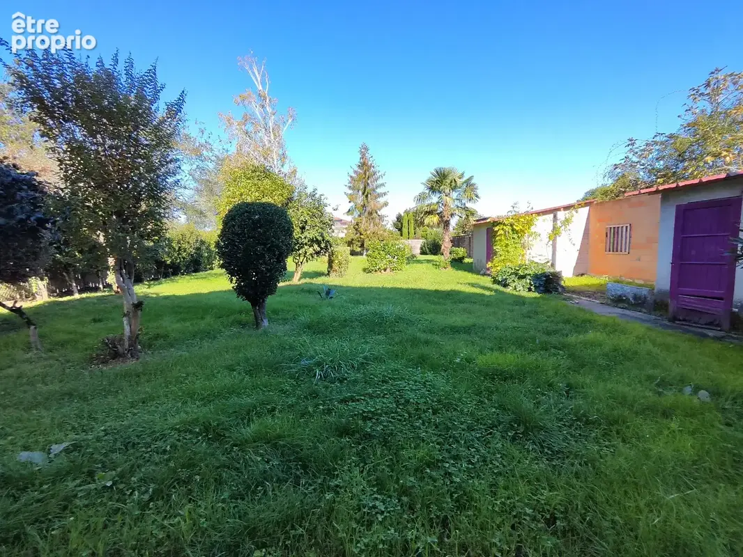 Maison individuelle avec garage et jardin arboré - photo 2