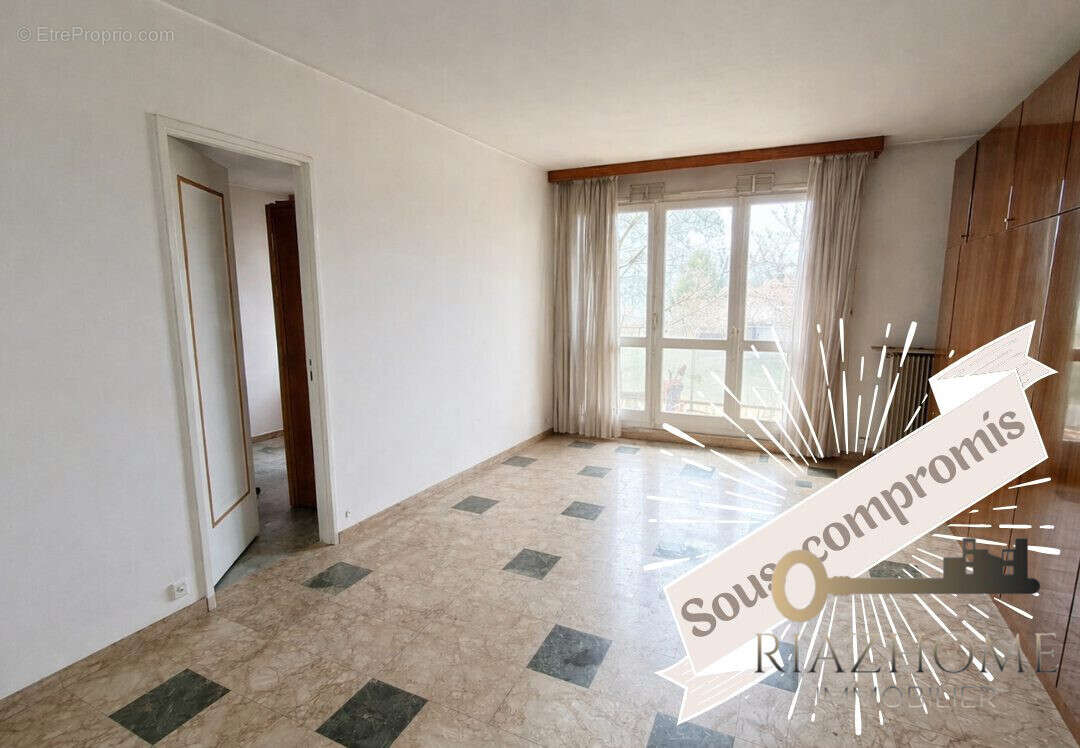 Appartement à LE BOURGET