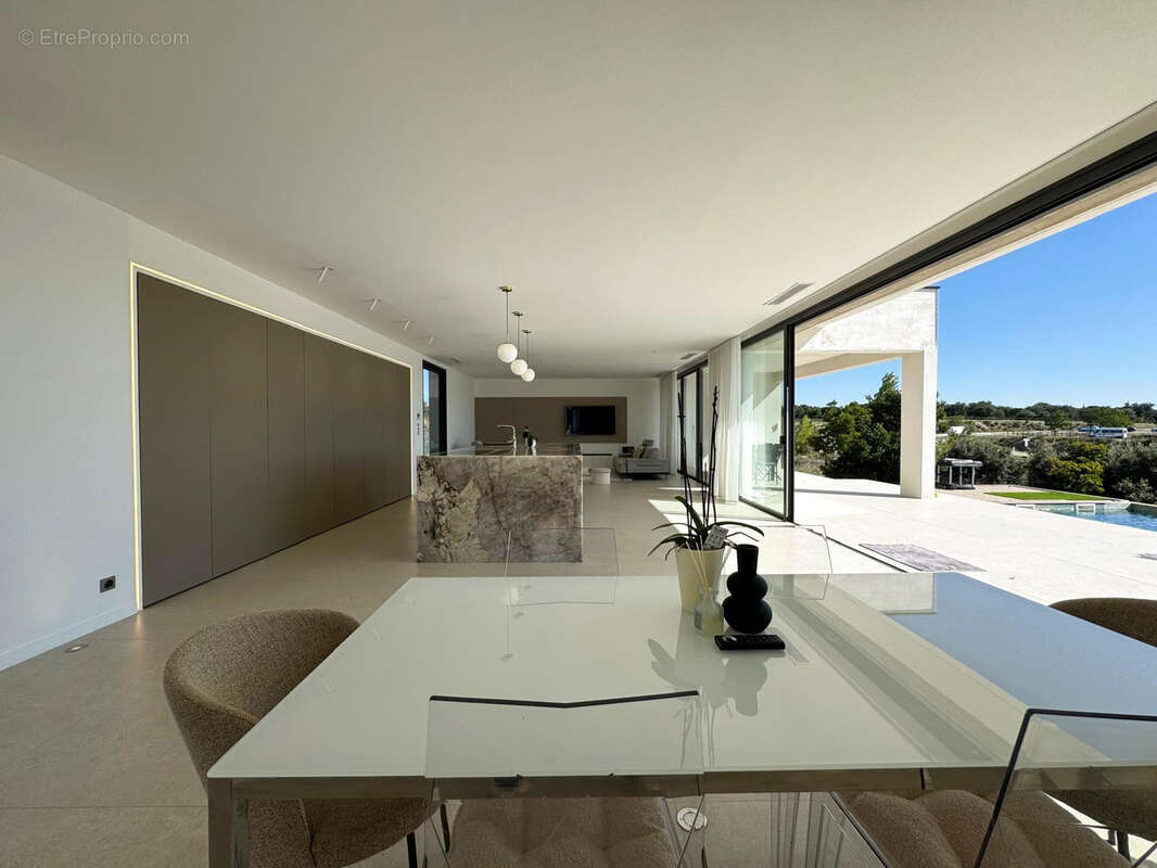 Maison à NIMES