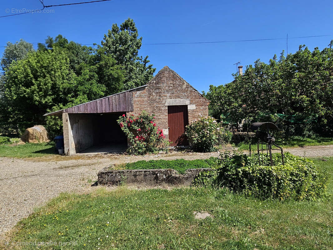 Maison à SAINT-BONNET-EN-BRESSE