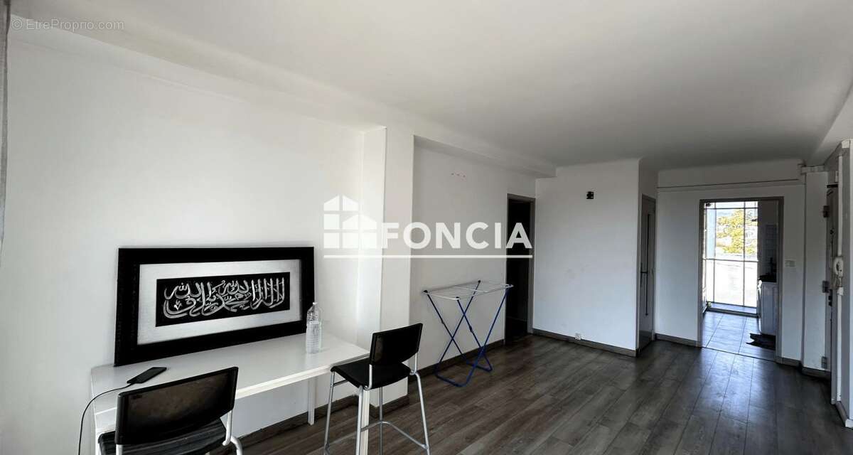 14ᵉ arrondissement de marseille t4 70m2  loué traversant avec balcon, loggia et stationnement – - photo 3