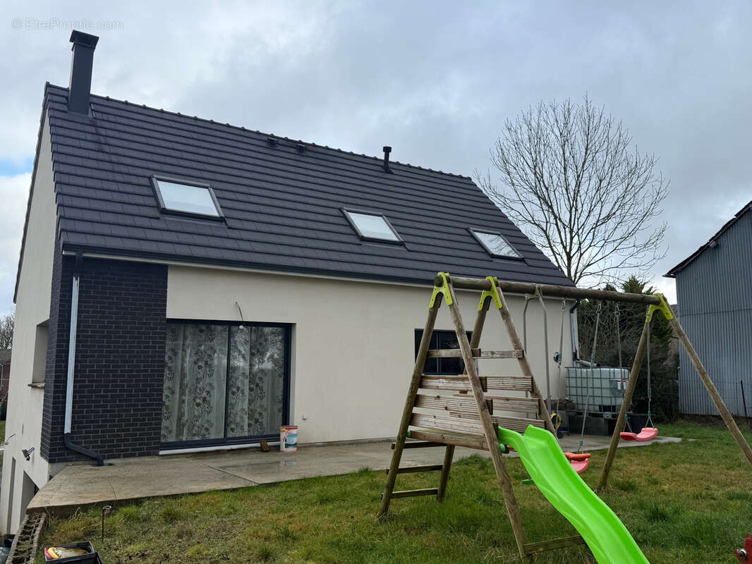 Maison à POIX-DE-PICARDIE