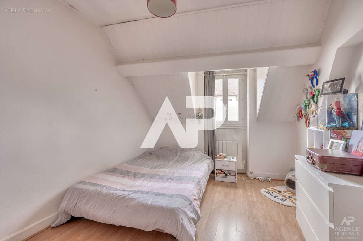 Appartement à RUEIL-MALMAISON