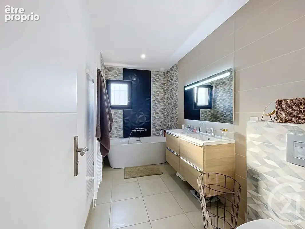 Maison 5 pièces 97 m² à vendre à Gigean (34770) - photo 10