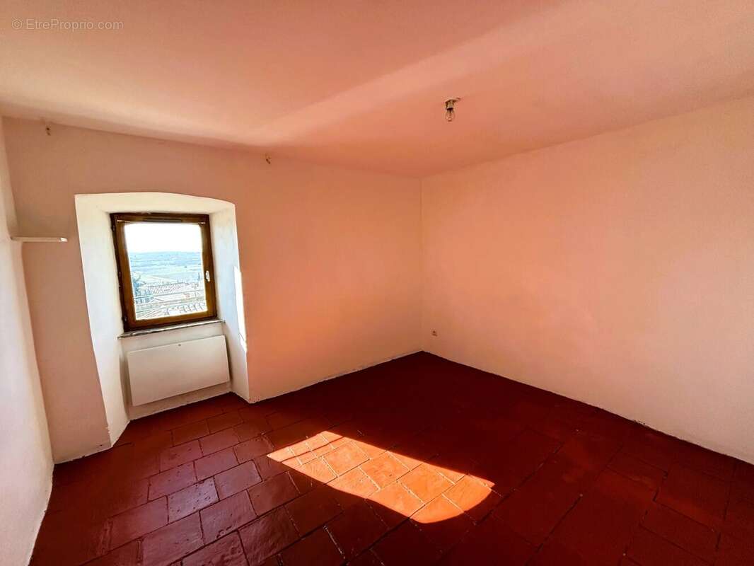 Maison à LA LIVINIERE