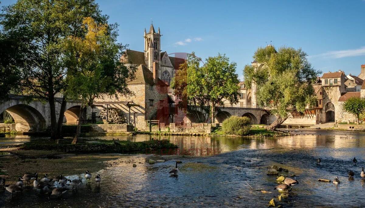 Appartement à FONTAINEBLEAU