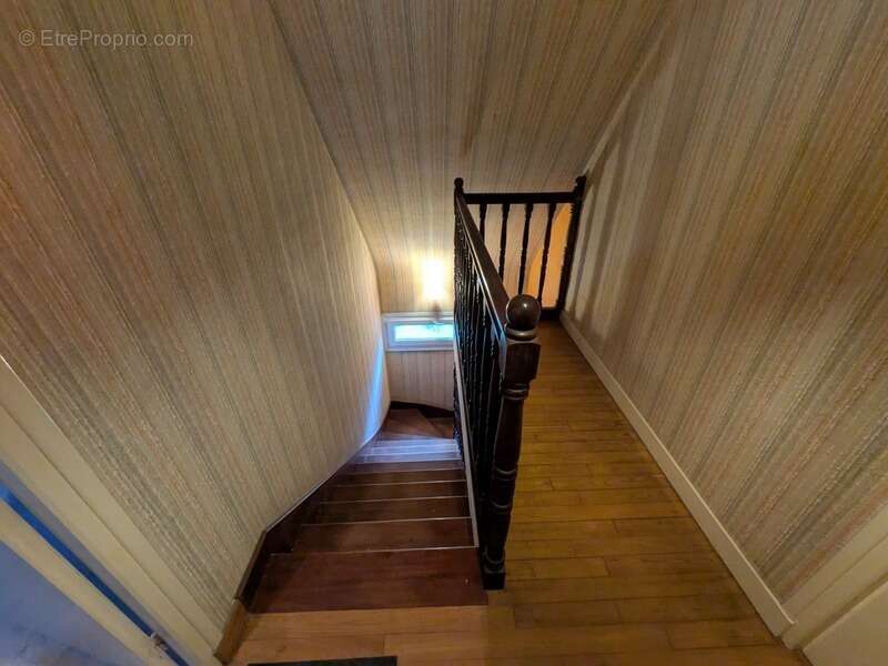 Le croisty maison en rez de chaussée surélevé de 115 m² de 4 pièces parcelle clôturée de 1464m² - photo 17