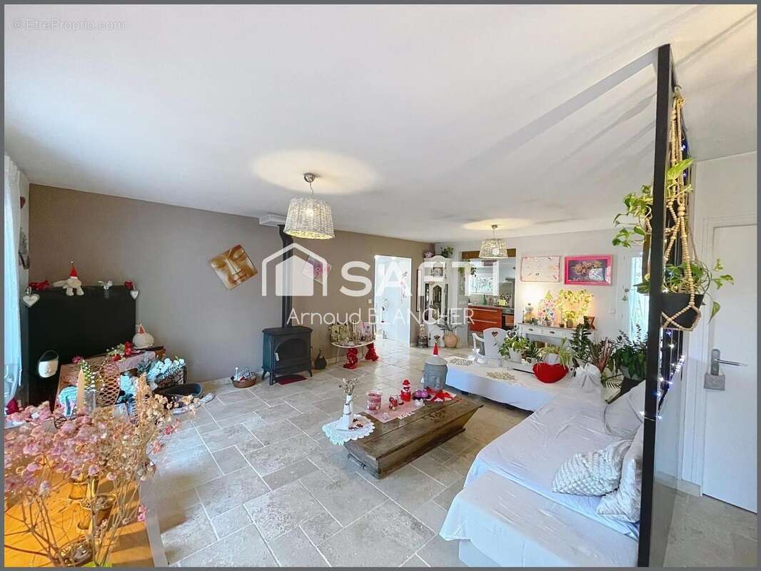 Photo 3 - Maison à SAINT-YRIEIX-SUR-CHARENTE