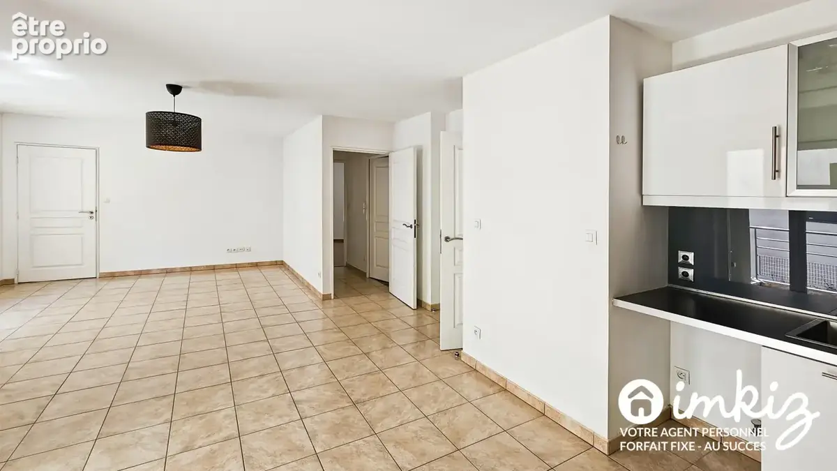 Appartement 3 pièces avec balcon, garage possible - photo 3