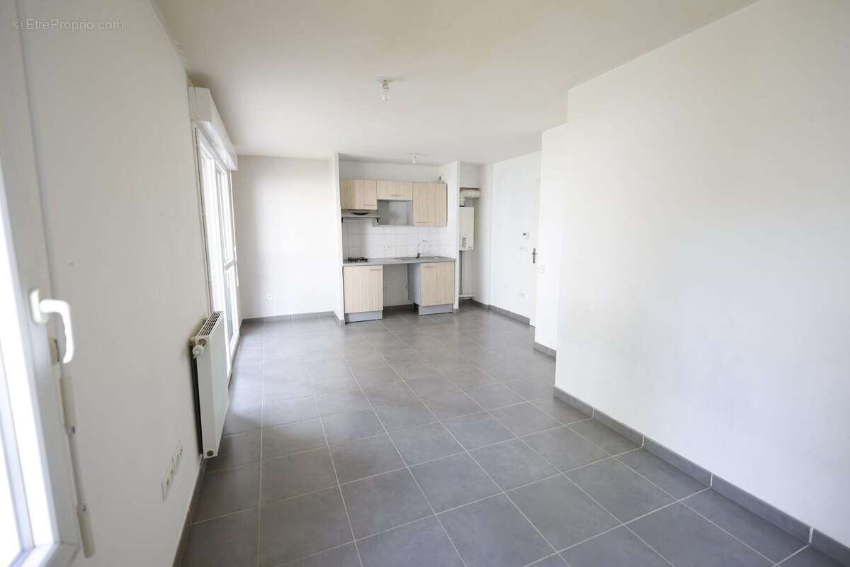 Appartement 43 m² à Le Plessis-Trevise  - photo 4