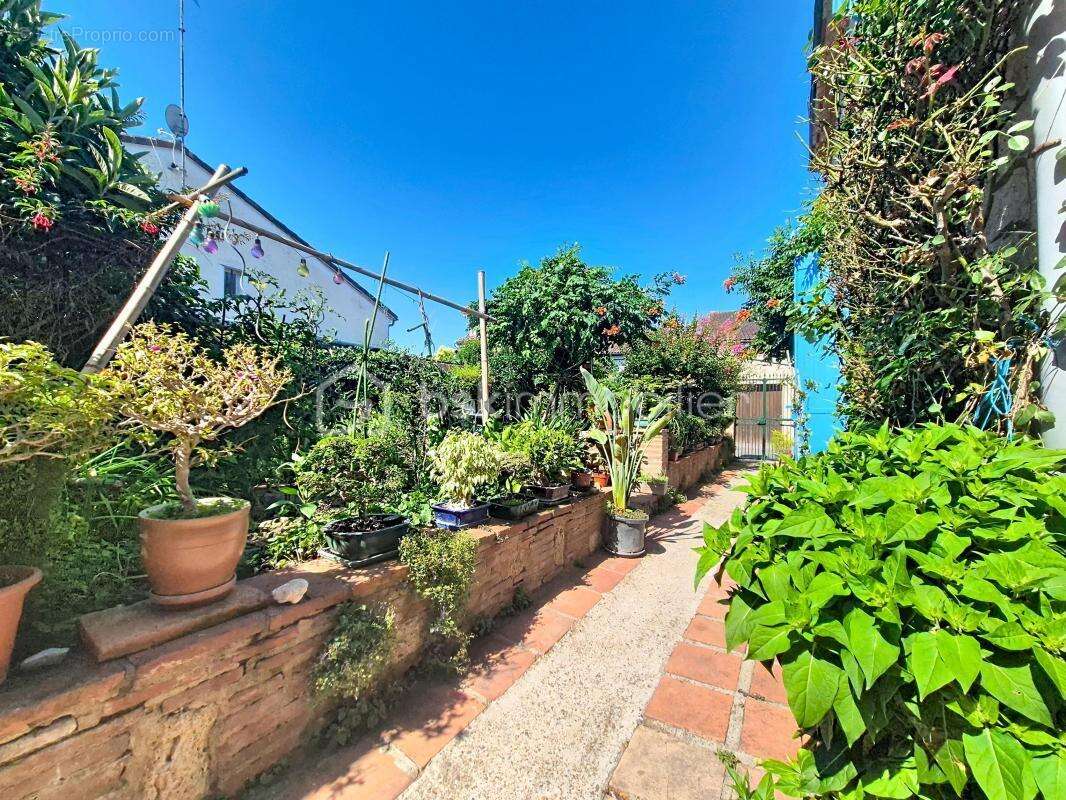 Coup de cœur à Espalais : pierre, jardin et beaux volumes - photo 20