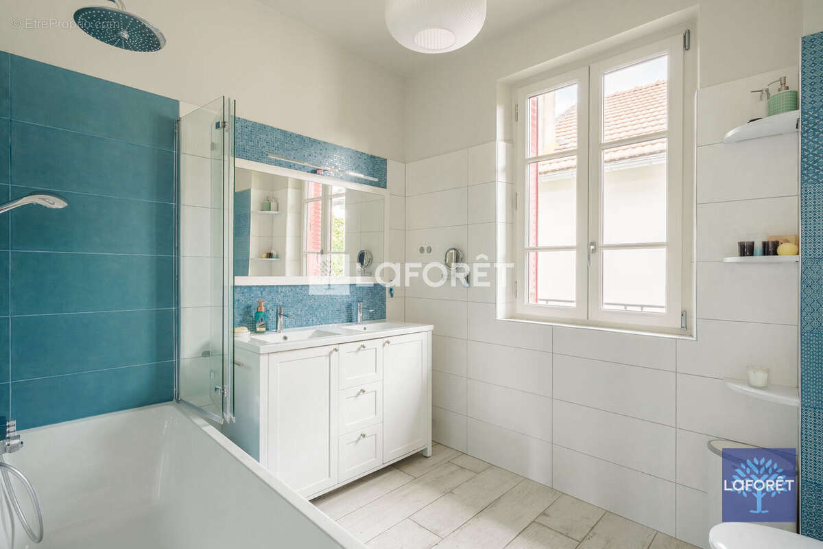 Maison à VILLEMOMBLE