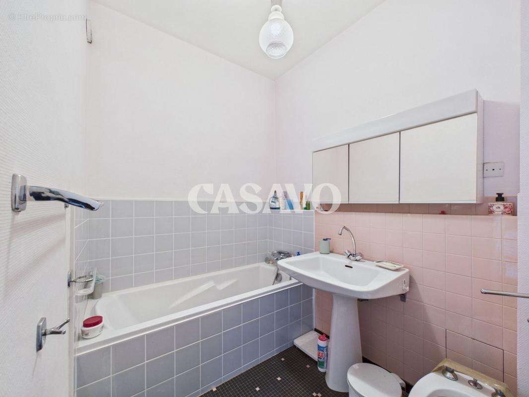 Appartement à SAINT-SEBASTIEN-SUR-LOIRE