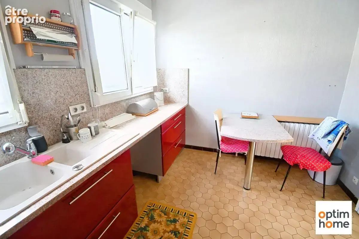 Maison de plain pied sureleve - vue degagee - terrain 12 ares 37 - photo 17