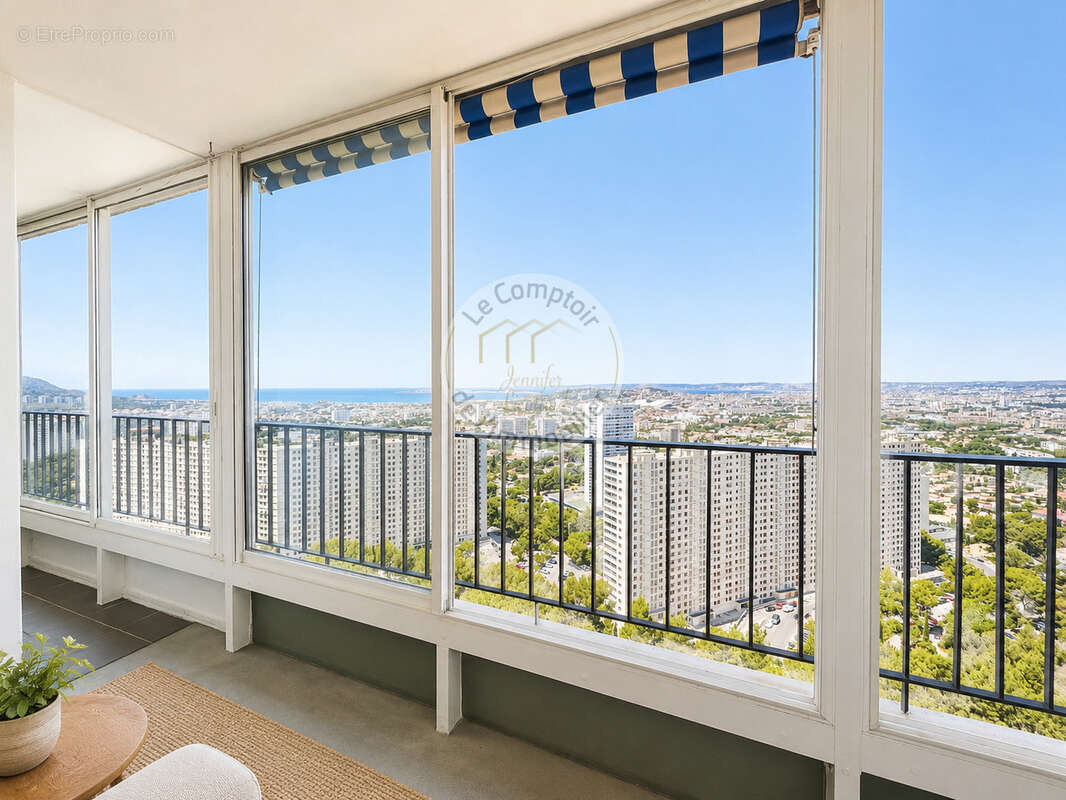 Appartement à MARSEILLE-9E