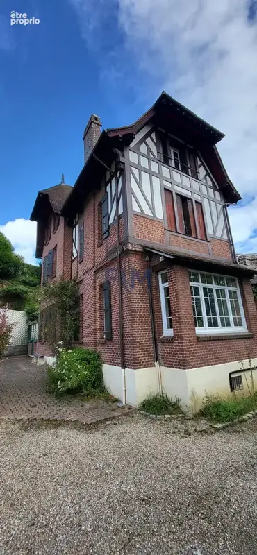 Exceptionnelle, proche Dieppe Villa Anglo-Normande de 307 m2 environ - photo 25