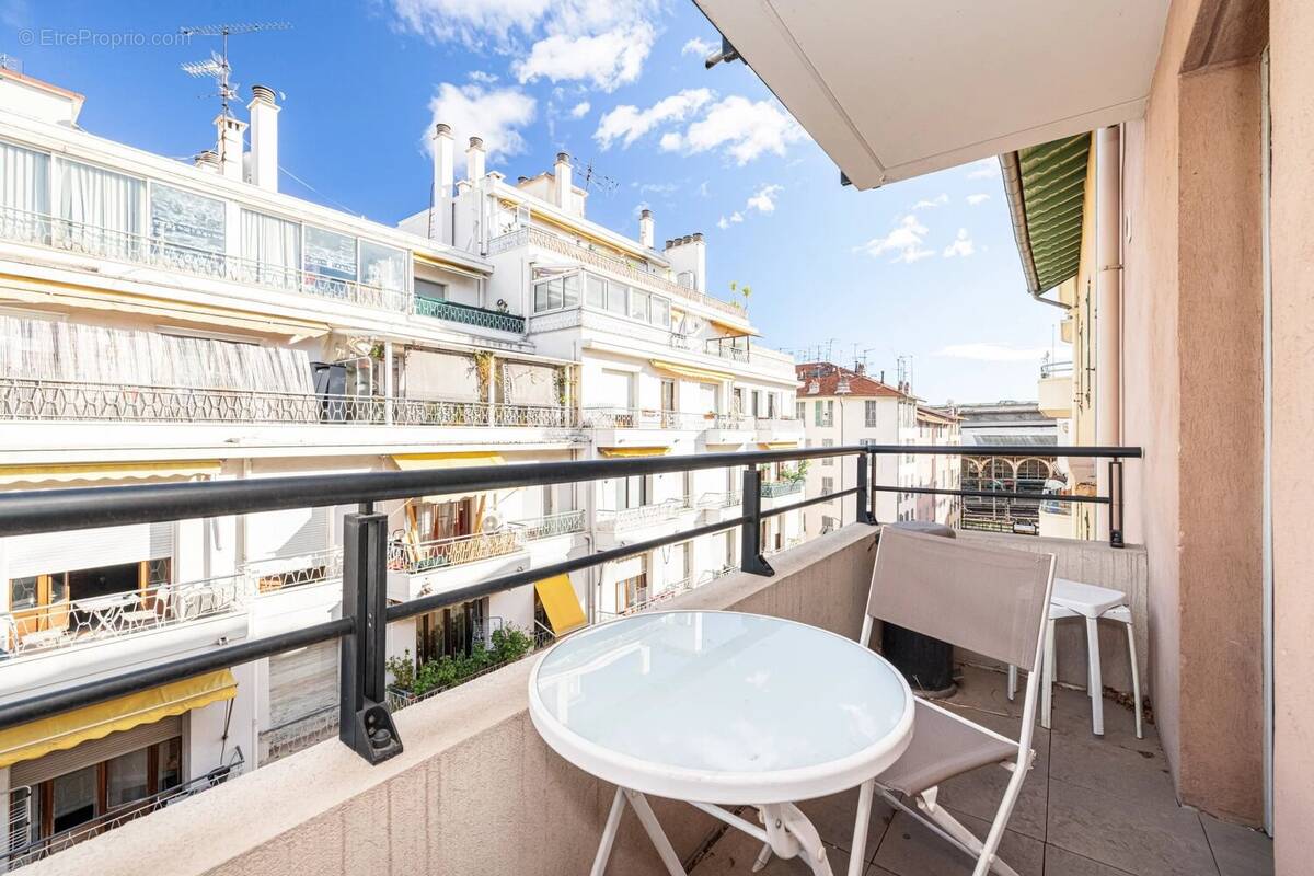 Appartement à NICE