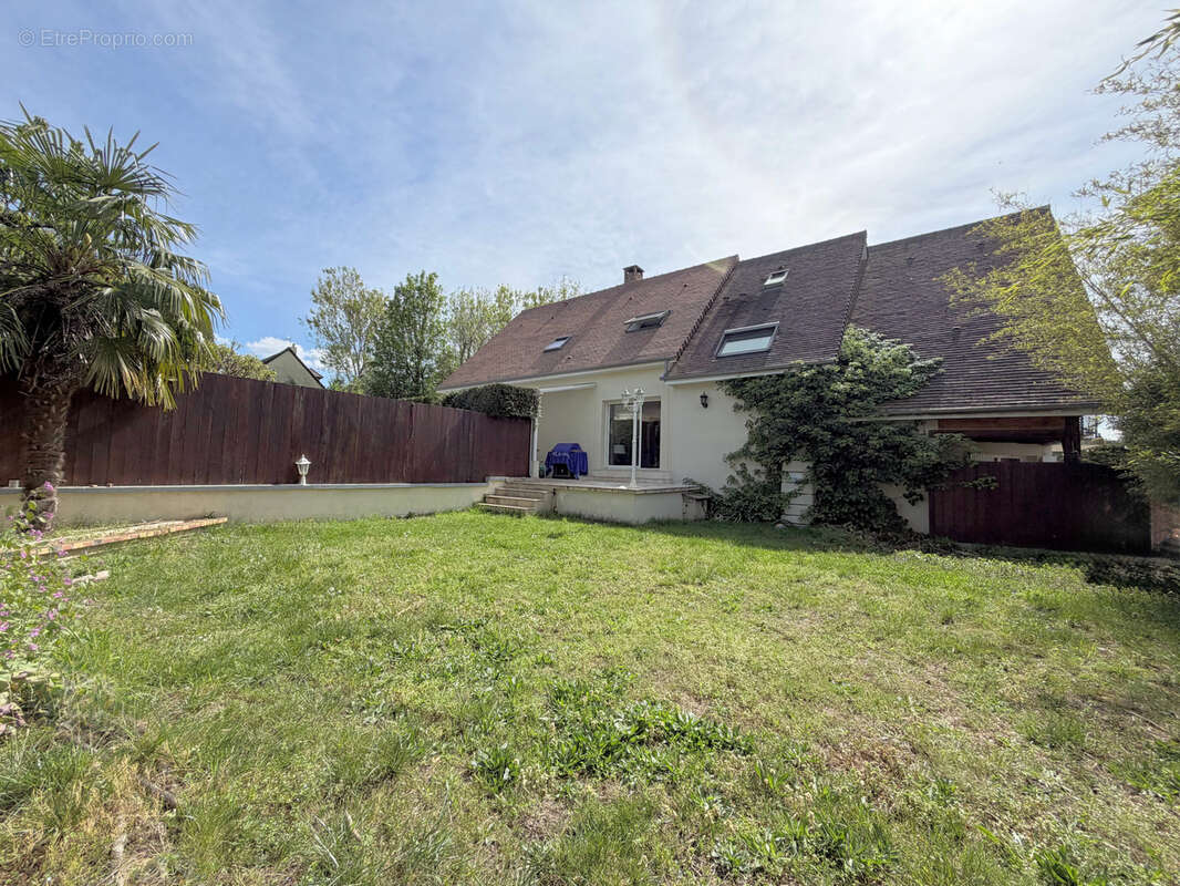 Maison à RUEIL-MALMAISON