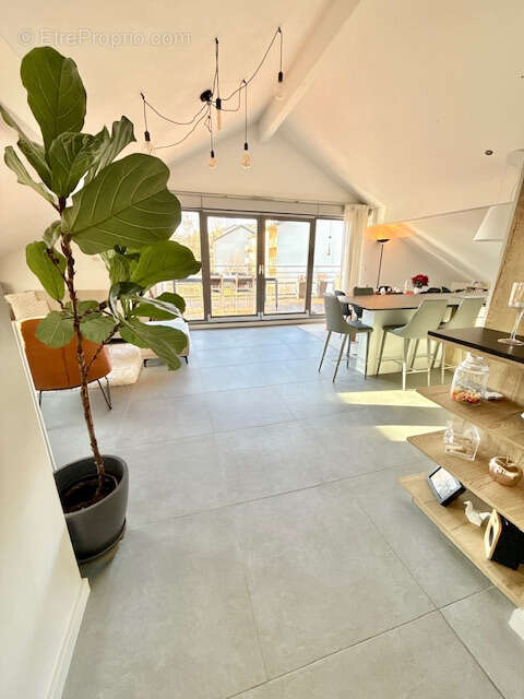 Appartement à DIVONNE-LES-BAINS