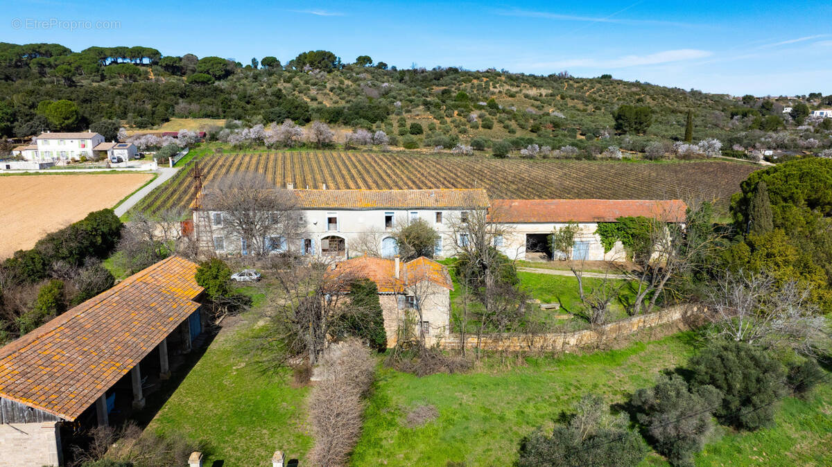 Maison à BELLEGARDE