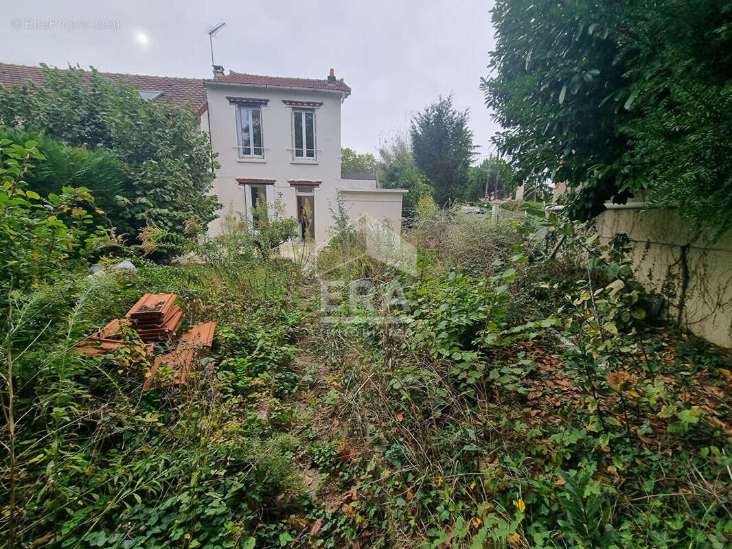 Maison à NEUILLY-SUR-MARNE