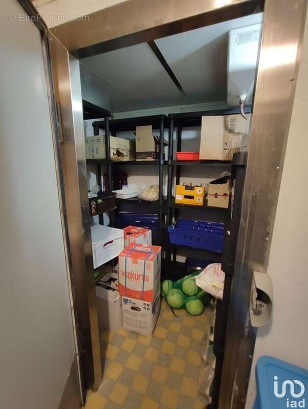 Photo 2 - Commerce à PARIS-17E