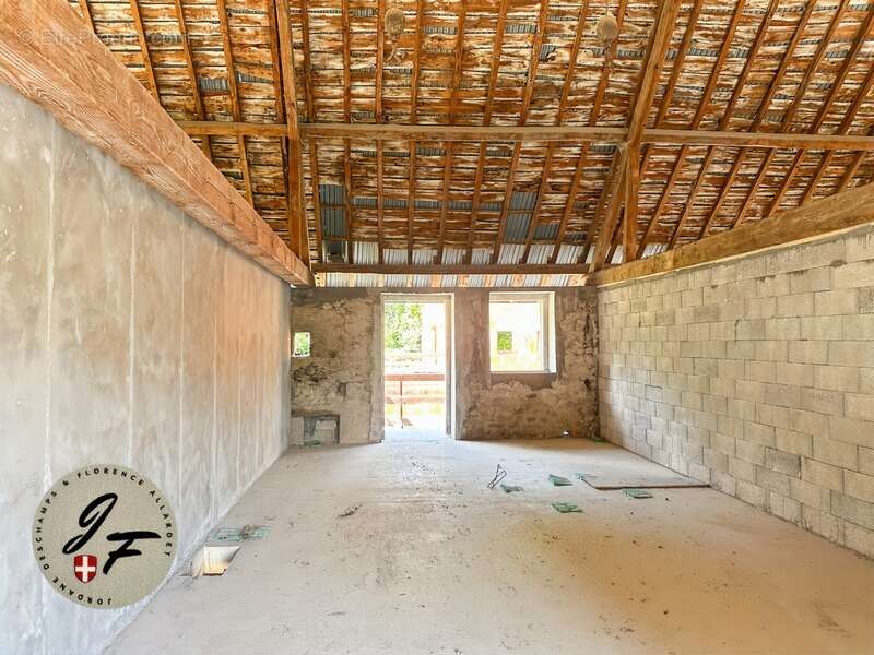 Appartement à LA MOTTE-SERVOLEX