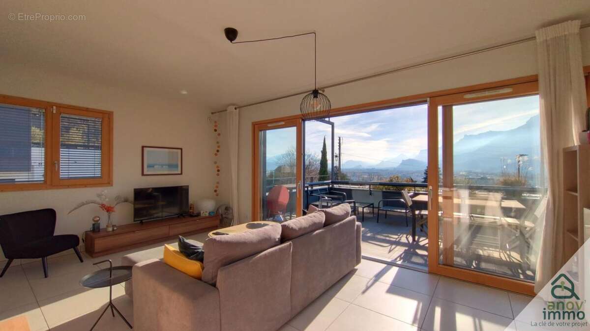 Appartement à SAINT-MARTIN-LE-VINOUX