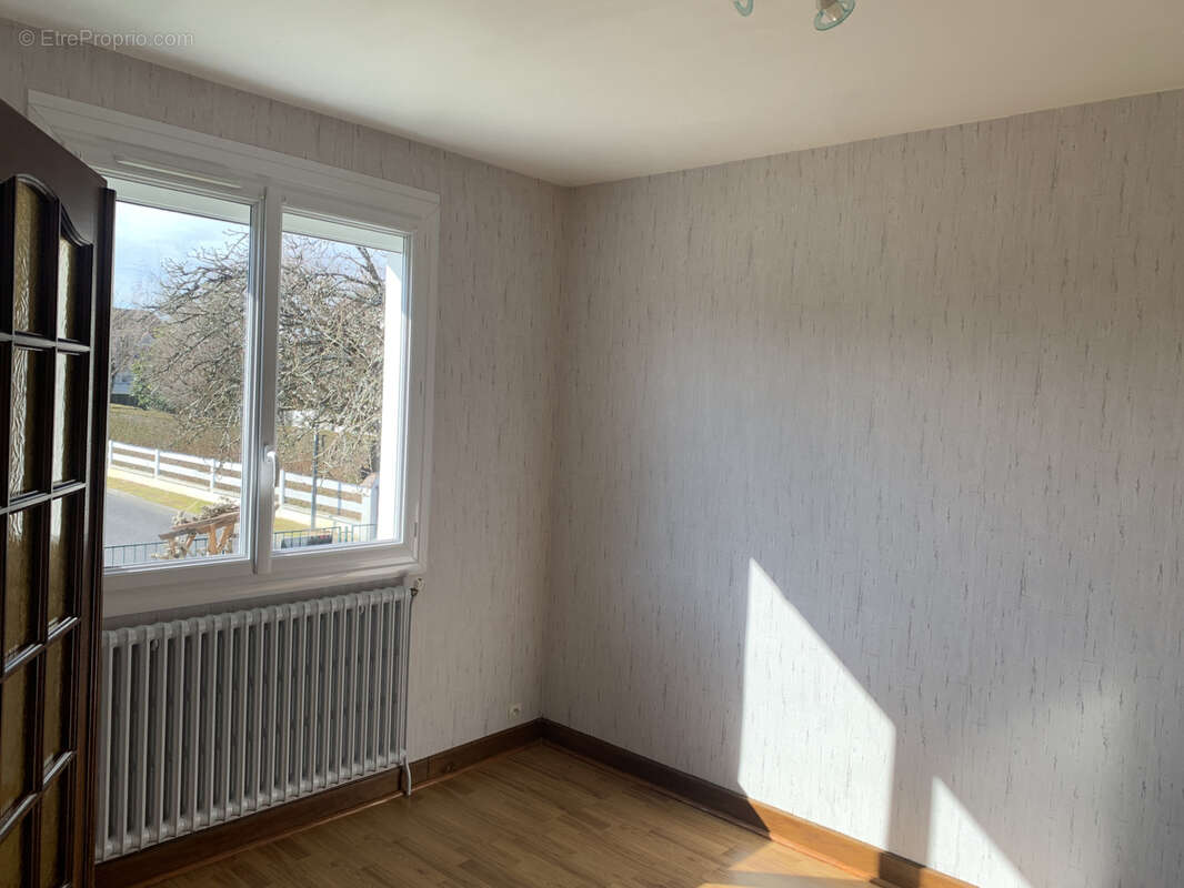 Maison à CHATELLERAULT