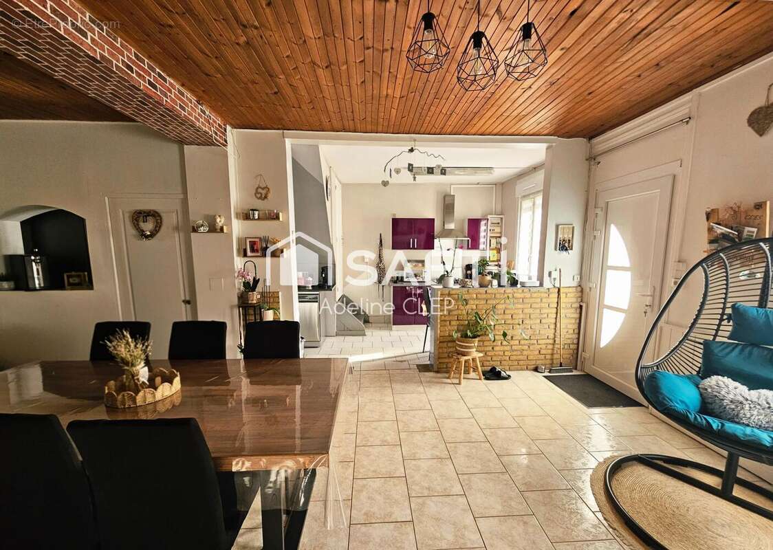 Photo 3 - Maison à RUMILLY