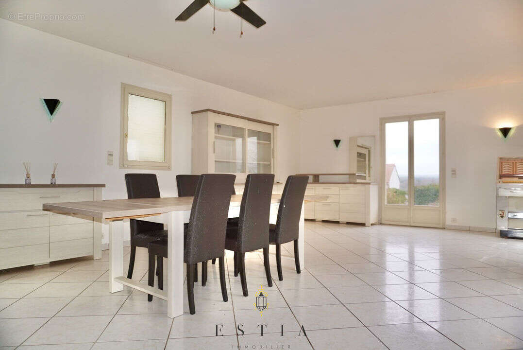 Maison à VILLEY-SAINT-ETIENNE