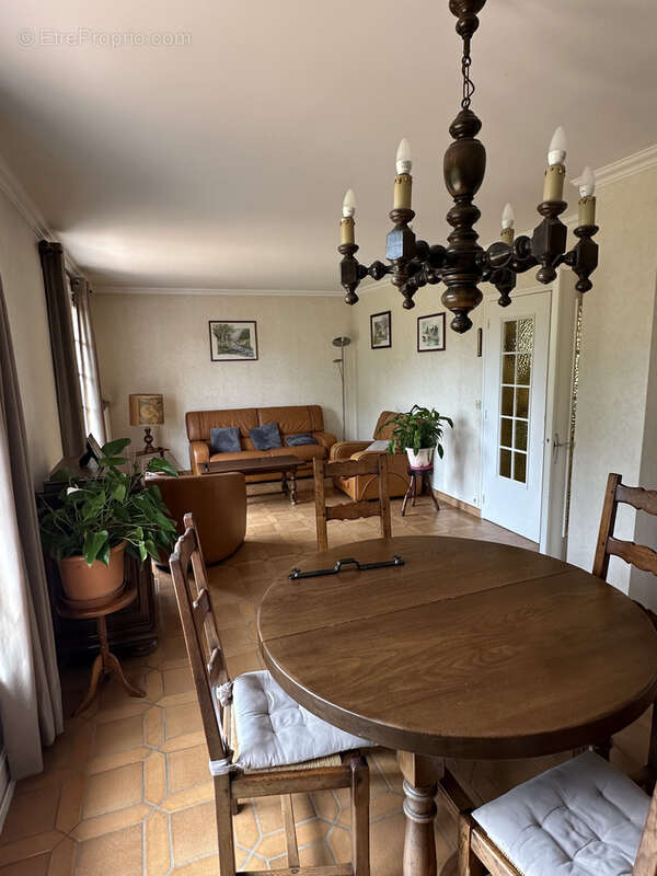 Maison à RUBELLES