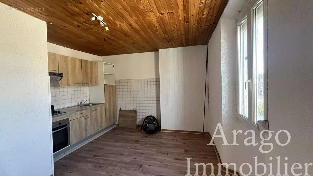 Appartement à ESTAGEL